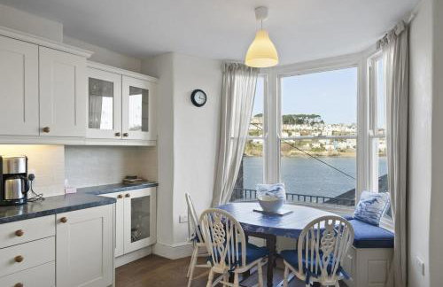 Apartment Sea Views & Terrace on Waters Edge in Polruan - Foto 4