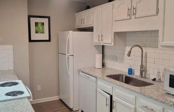 Studio 415 Spring Lake - Fayetteville near Fort Bragg - Accessible 1st Floor with Self Check-in - Perfect for short or long-term stays - Foto 23