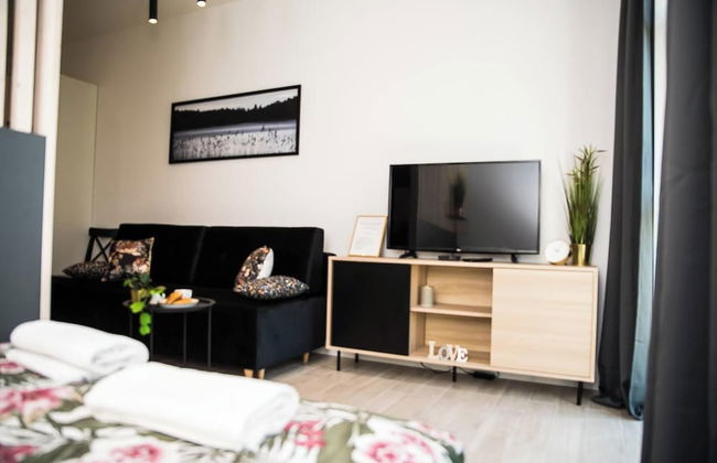 EASY RENT Apartments -BUSINESS CENTER 41 - Photo 4