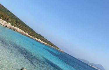 FOTIS HOUSE - Photo 3