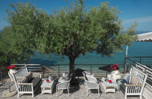 Acrotel Athena Villa - Photo 10