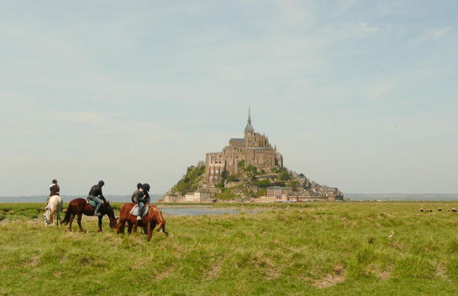 Holiday Home With sea View in Portbail - Photo 26