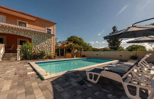 Holiday House Laetitia with pool - Foto 24