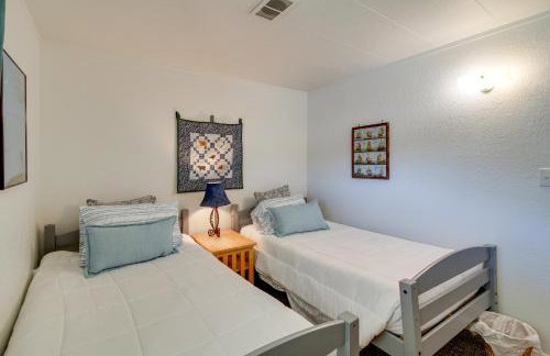 Central Bandon Retreat with Deck Less Than 1 Mi to Beach! - Photo 20