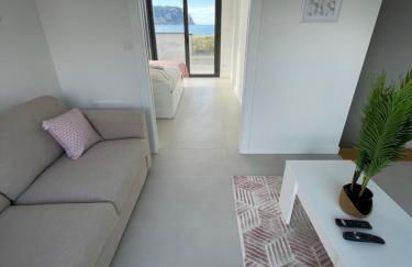 Lujosa casa en primera línea playa increibles vistas mar - Foto 29