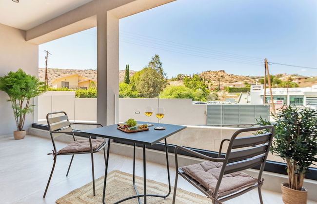 Sanders River Plaza Nice 3 Bedroom Apt w Terrace - Foto 40