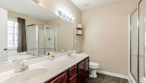 Aerie Oaks Cottage-5min to Lake, 20min to Columbia - Foto 4