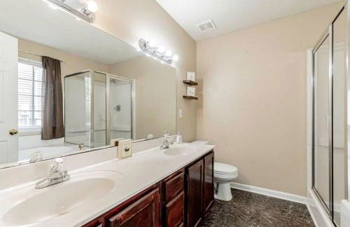 Aerie Oaks Cottage-5min to Lake, 20min to Columbia - Foto 4