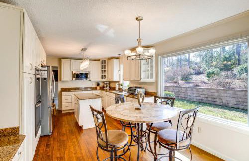Near Lake Murray: Family Getaway w/ Screened Porch - Foto 3