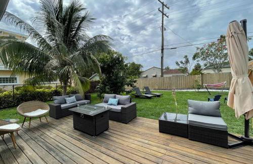 Hot tub, tiki bar, outdoor shower, near Intercoastal Waterway! - Foto 32