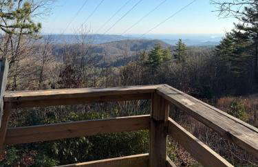 The Onyx - Walk to Falls, Hot Tub, Resort Access, Luxe Approved - Foto 33