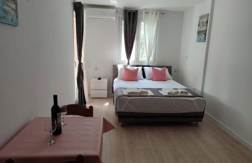 Apartments Glibić - Photo 46