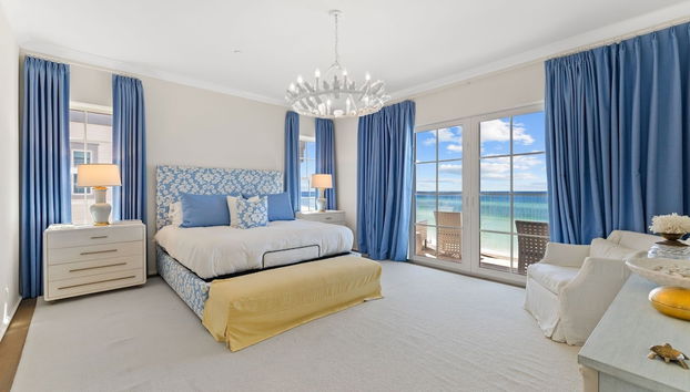 Enchantment Beach Front, Private Pool, Private Beach Access 5br/5bth Home 5 Bedroom Home by RedAwning - Foto 4, Habitación