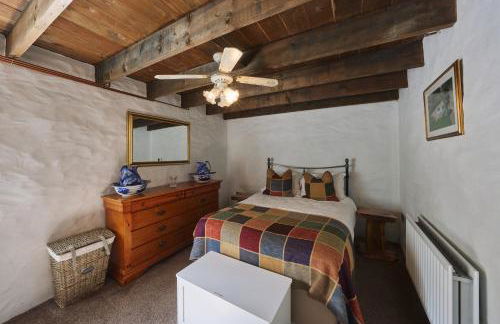 Maggie Deenys Cottage - Foto 18