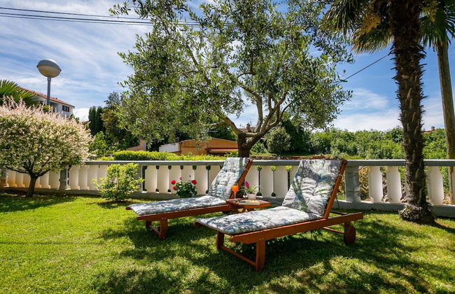 Lovely Apartment With Terrace & Garden Grill - Foto 16