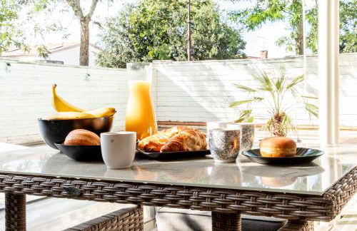 Villa St Simon - 11 couchages, piscine, parking, parfait entre famille, amis ou pros - Foto 36