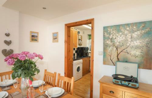 Hazel Bank Cottage - Photo 11