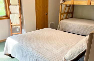 Charming Lutsen Mountain Townhome with Pool Access - Foto 11