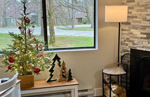 Contemporary Ski Condo - Foto 4