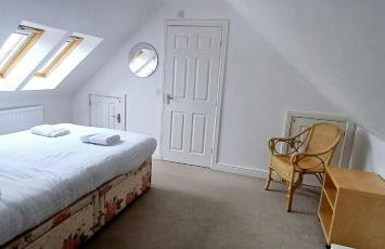 The Green House Durham Large Family & Contractor Stay Sleeps 12 with Ample Parking - Foto 7