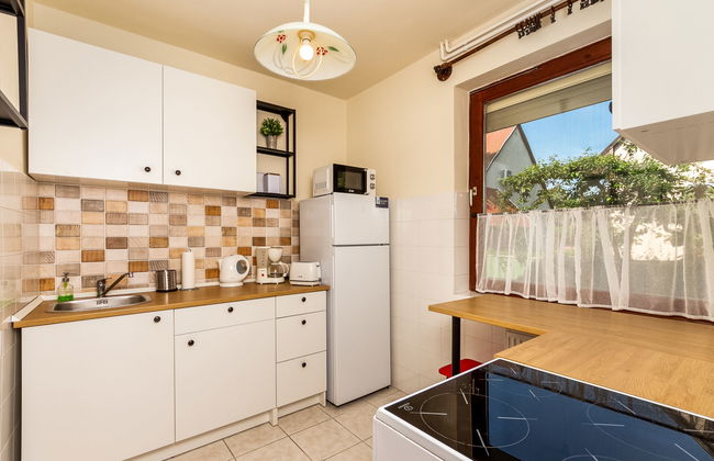 4 bedroom House in Balatonfenyves with garden and terrace - Photo 5