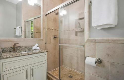 The Castle 3 Condos for Family Friends & Business - Foto 17