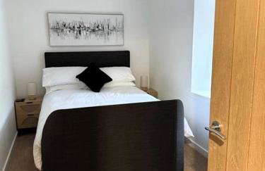 Meadowside-Stylish Newly Renovated 2 bed property - Foto 4