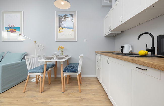 Sunset Resort Apartments by Renters - Photo 44