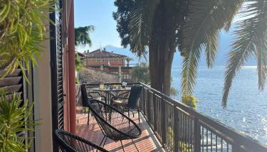 Villa Pace - Garden with Private Lake Access - Foto 3