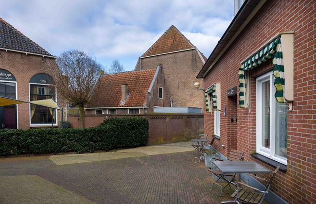 Studio 2 in Historical Center of Blokzijl - Photo 15