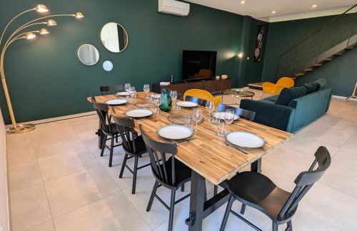 ColorChic 3 étoiles - Parking Privé Terrasse Clim - 120m2 Plein centre - Foto 4