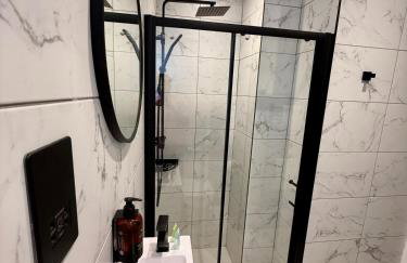 2 Bedroom Central Garden Apartment Free parking - Foto 8