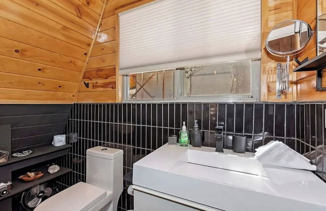 Acute A-frame Cabin w WiFi - Foto 15