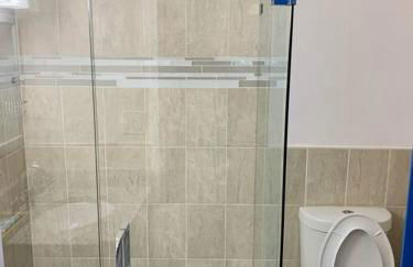 Home in West Palm Beach with Heated Pool - Foto 20