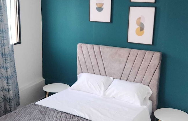 LINDOS APARTAMENTOS CENTRAL JCH RESTREPO - Photo 6