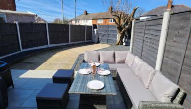 Delightful newly renovated 3-bed house with garden beach hut - Foto 2