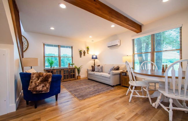 The Nuthatch Cabin 15 MIN to Magnolia Baylor - Foto 12