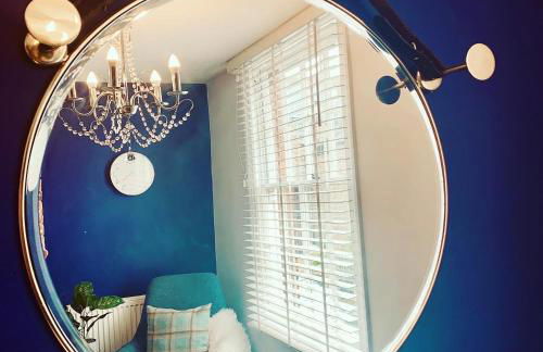 The Tenth House, Grade II Listed Georgian Town House, Wirksworth, Derbyshire, Peak District Cottage, Sleeps 4 - Foto 16