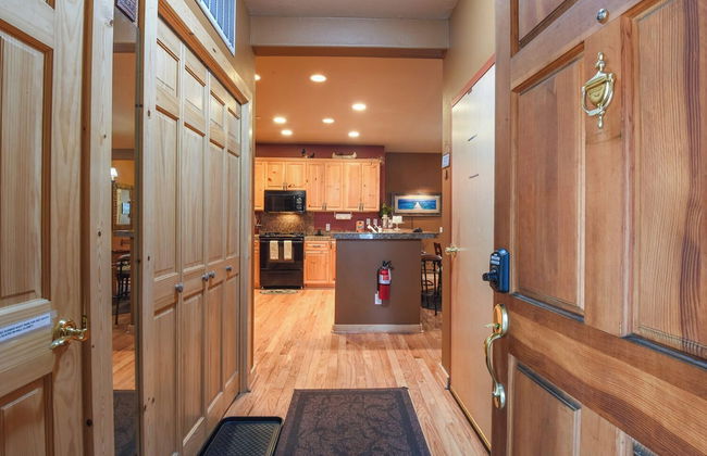 Crystal Charm Amazing 3 BDR Condo Close to Beaches, Casinos, & Skiing! - Foto 7