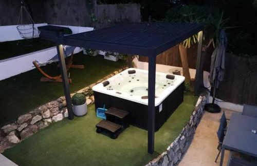 Piscine-Jacuzzi-Sauna -Videoprojecteur Perle Rare - Foto 32