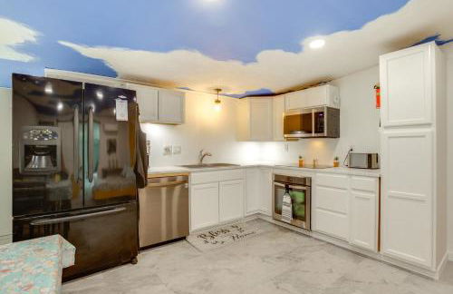 Aircraft Tours! Fly-In Hangar Apt in New Waverly - Foto 11