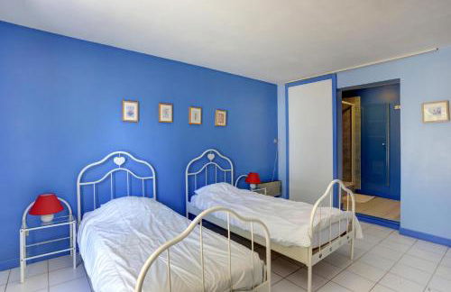 villa 8 pers, climatisée, piscine chauffée, un havre de paix sous les pins parasols - Foto 19