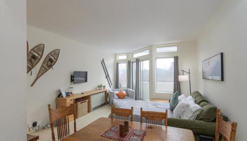 208 Village Gate condo - Photo 2