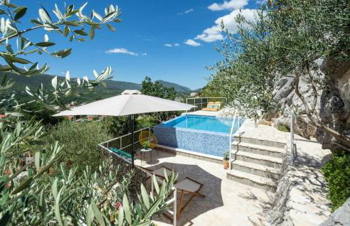 Beautiful Home In Kostanje With Wifi - Photo 9