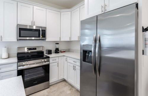 Tampa 3BR Near Zoo & Cruise Port - Sleeps 8 - Foto 6