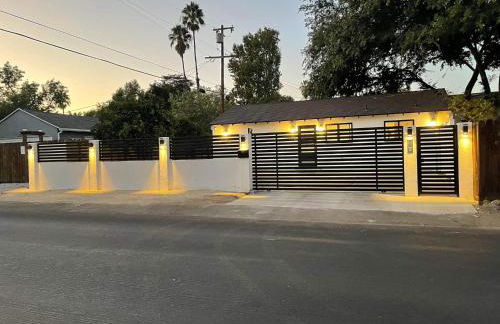 Gated private house with own parking Sherman Oaks - Foto 1