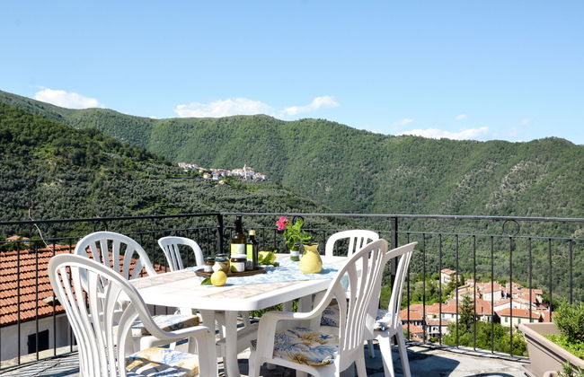 3 bedroom Apartment in Prelà with swimming pool and garden - Photo 6