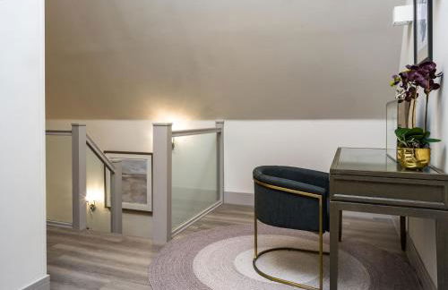 Arran Shores Luxury Shorefront Penthouse Suite 13 - Photo 11