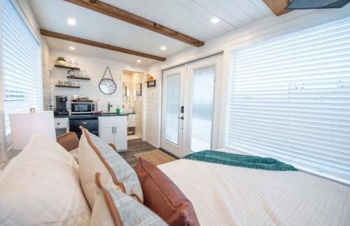 New The Wild West Cozy Container Home - Foto 12