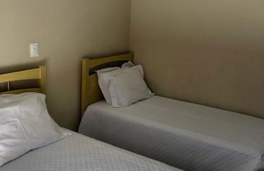 Praia de Quatro Ilhas a 50 metros do mar - Photo 57